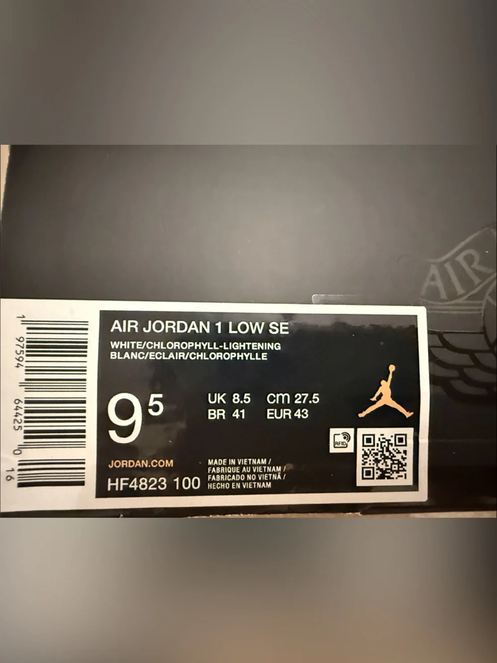 Air Jordan 1 Low SE - White/Chlorophyll -Lightening